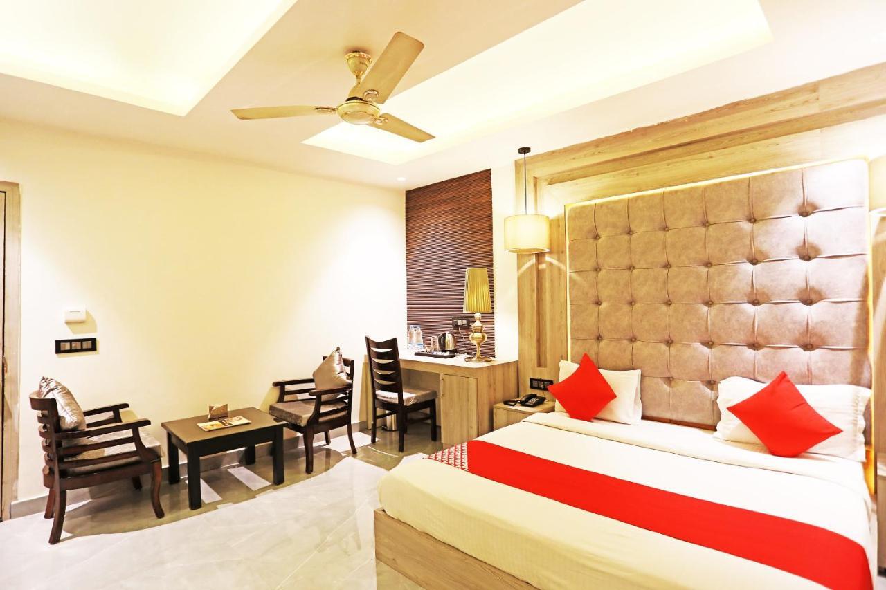 Fabhotel Ronald Inn فريد آباد المظهر الخارجي الصورة