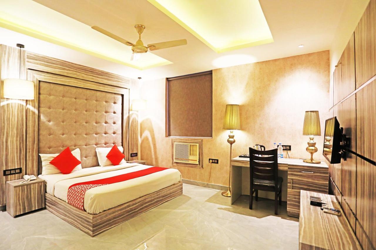 Fabhotel Ronald Inn فريد آباد المظهر الخارجي الصورة
