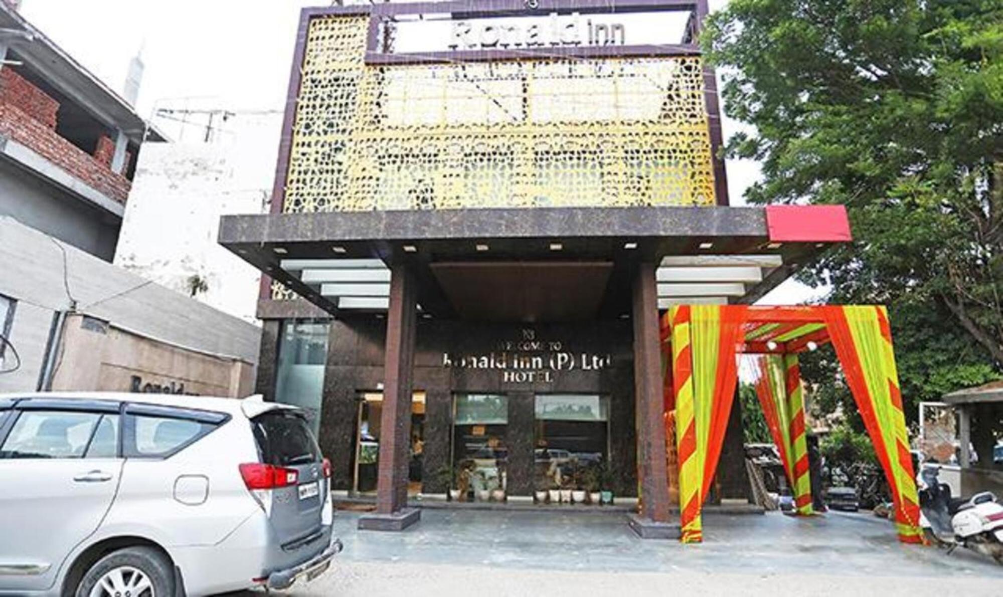 Fabhotel Ronald Inn فريد آباد المظهر الخارجي الصورة