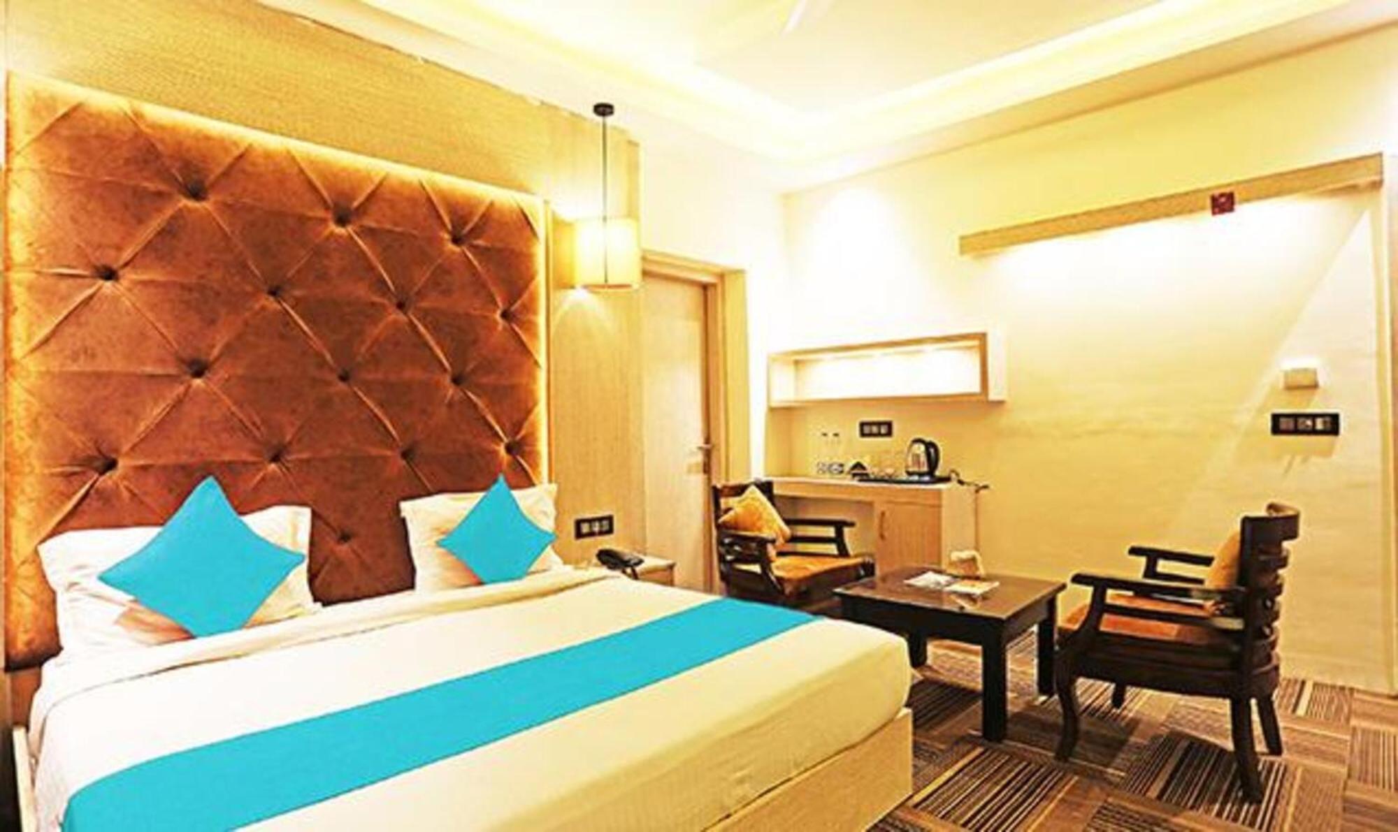 Fabhotel Ronald Inn فريد آباد المظهر الخارجي الصورة